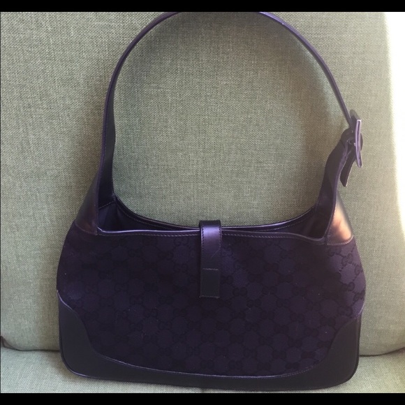 Jackie O Gucci - Picture 3 of 6